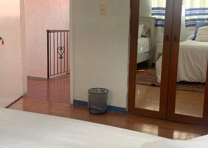 Coyoacan Bed & Breakfast